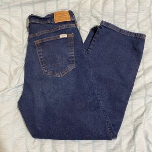 Levi straight leg jeans
